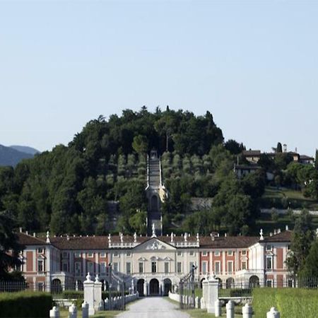 Villa Fenaroli Palace Hotel Rezzato Esterno foto