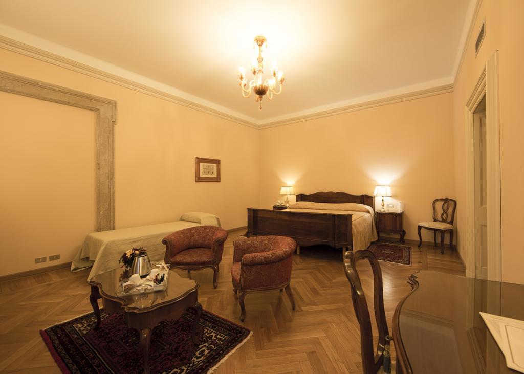 Villa Fenaroli Palace Hotel Rezzato Esterno foto