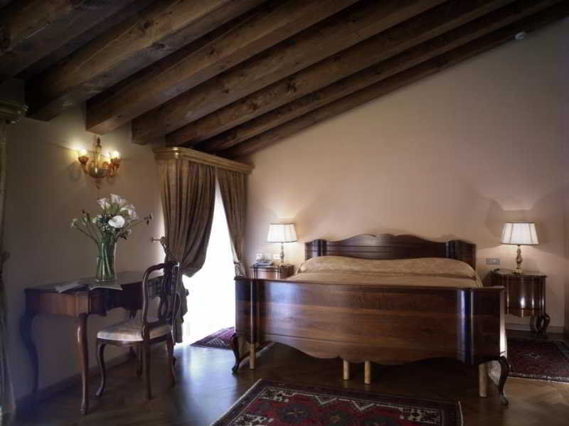 Villa Fenaroli Palace Hotel Rezzato Esterno foto