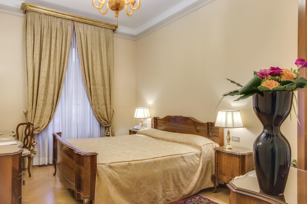 Villa Fenaroli Palace Hotel Rezzato Esterno foto