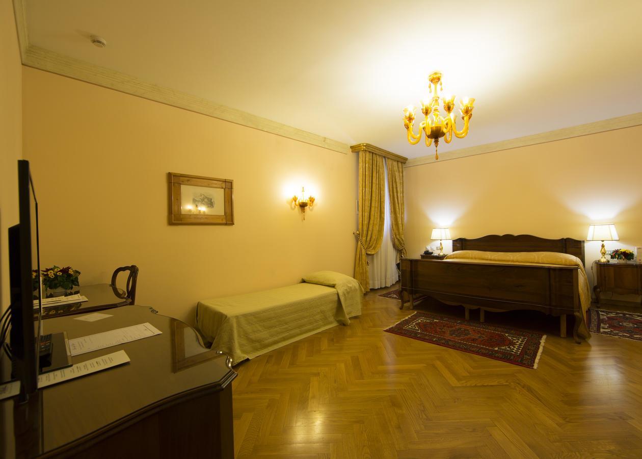 Villa Fenaroli Palace Hotel Rezzato Esterno foto