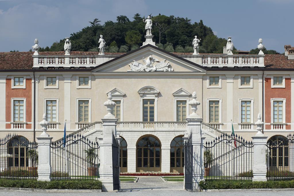 Villa Fenaroli Palace Hotel Rezzato Esterno foto
