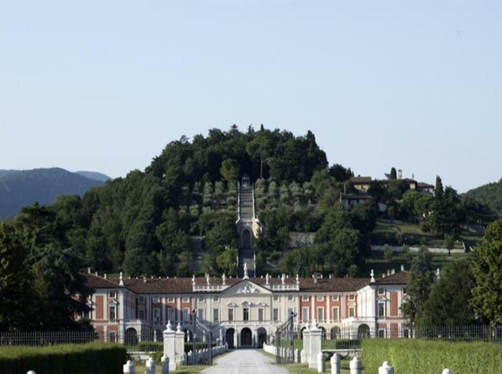 Villa Fenaroli Palace Hotel Rezzato Esterno foto